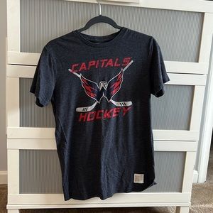 CAPS Men’s T-Shirt | Size Small